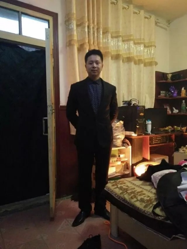 亮亮的第一张照片--靖边交友中心